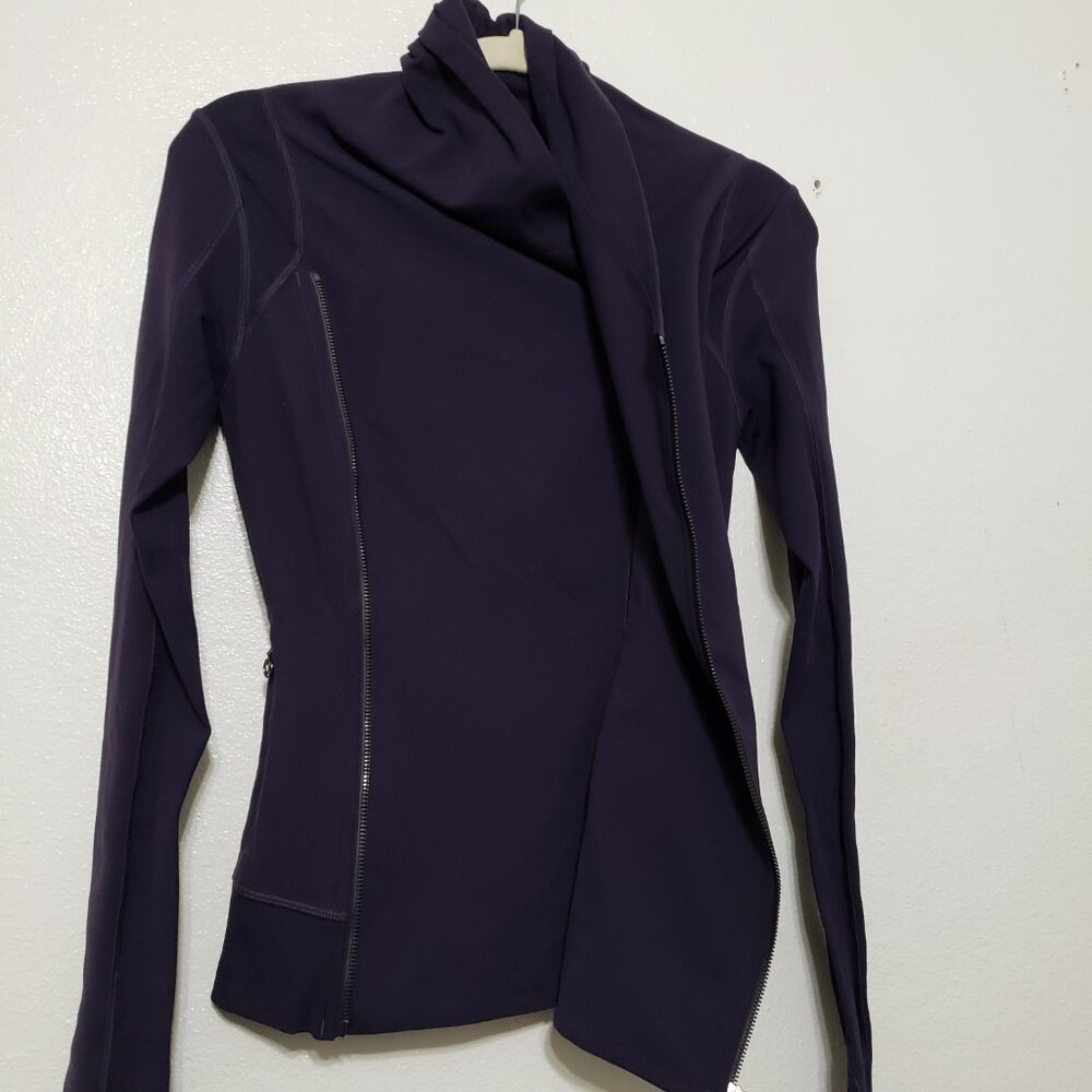 Lululemon Jacket - Picture 4 of 13